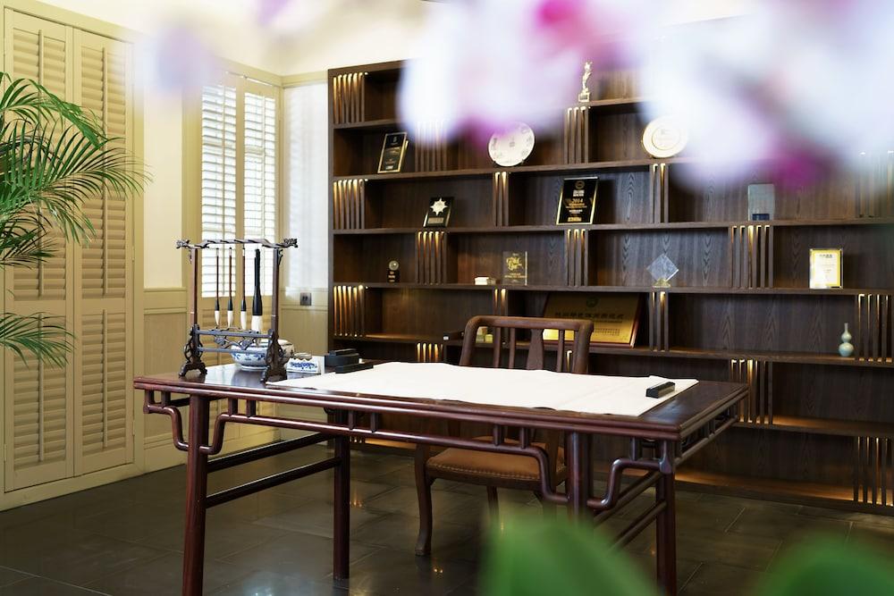 Relais & Chateaux Chaptel Hangzhou Hotel Bagian luar foto